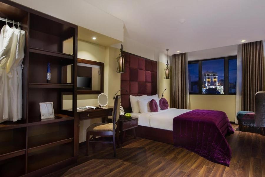 Ambassador Hanoi Hotel & Travel Exterior photo